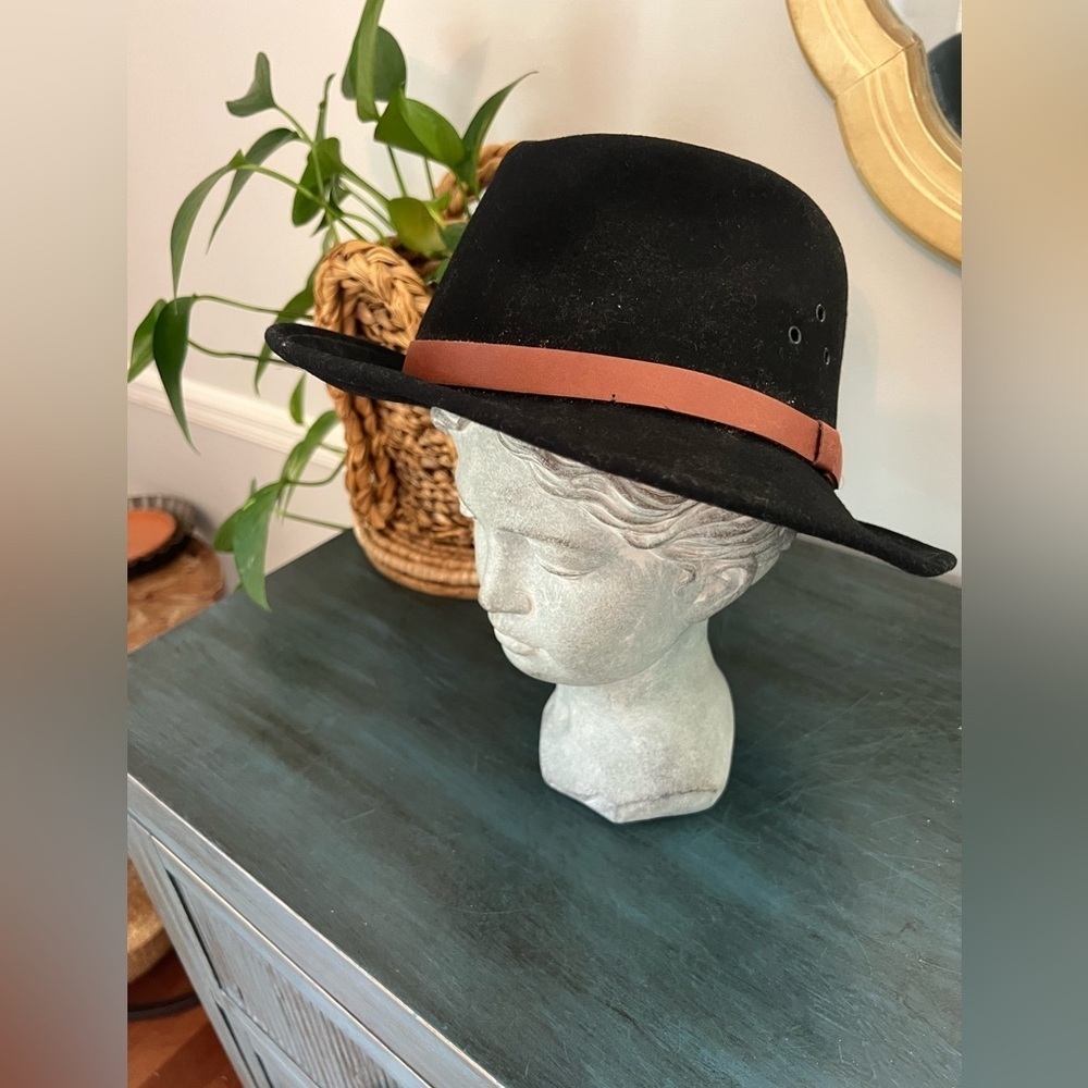 Country Gentleman Lite Felt 100% Wool water repellent